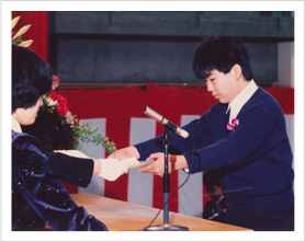 峡田小学校卒業式